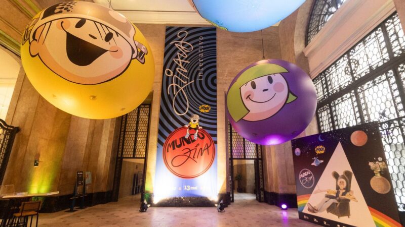 Exposição “Mundo Zira” no CCBB São Paulo, com instalações imersivas e balões temáticos de personagens de Ziraldo