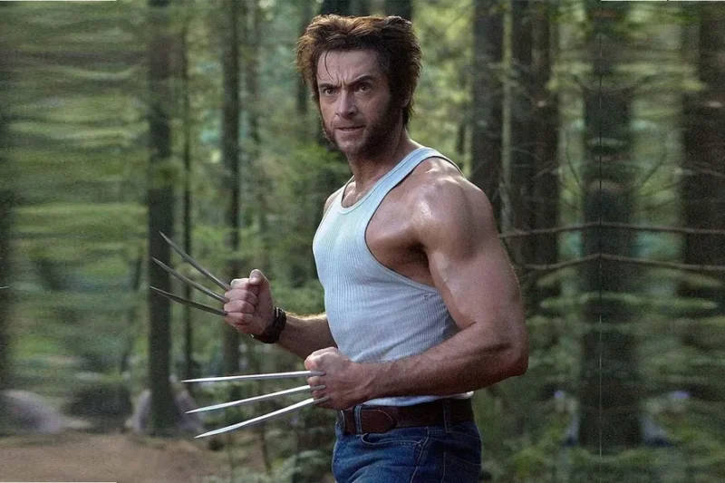 Hugh Jackman como Wolverine no filme X-Men, personagem marcante ao longo de 25 anos
